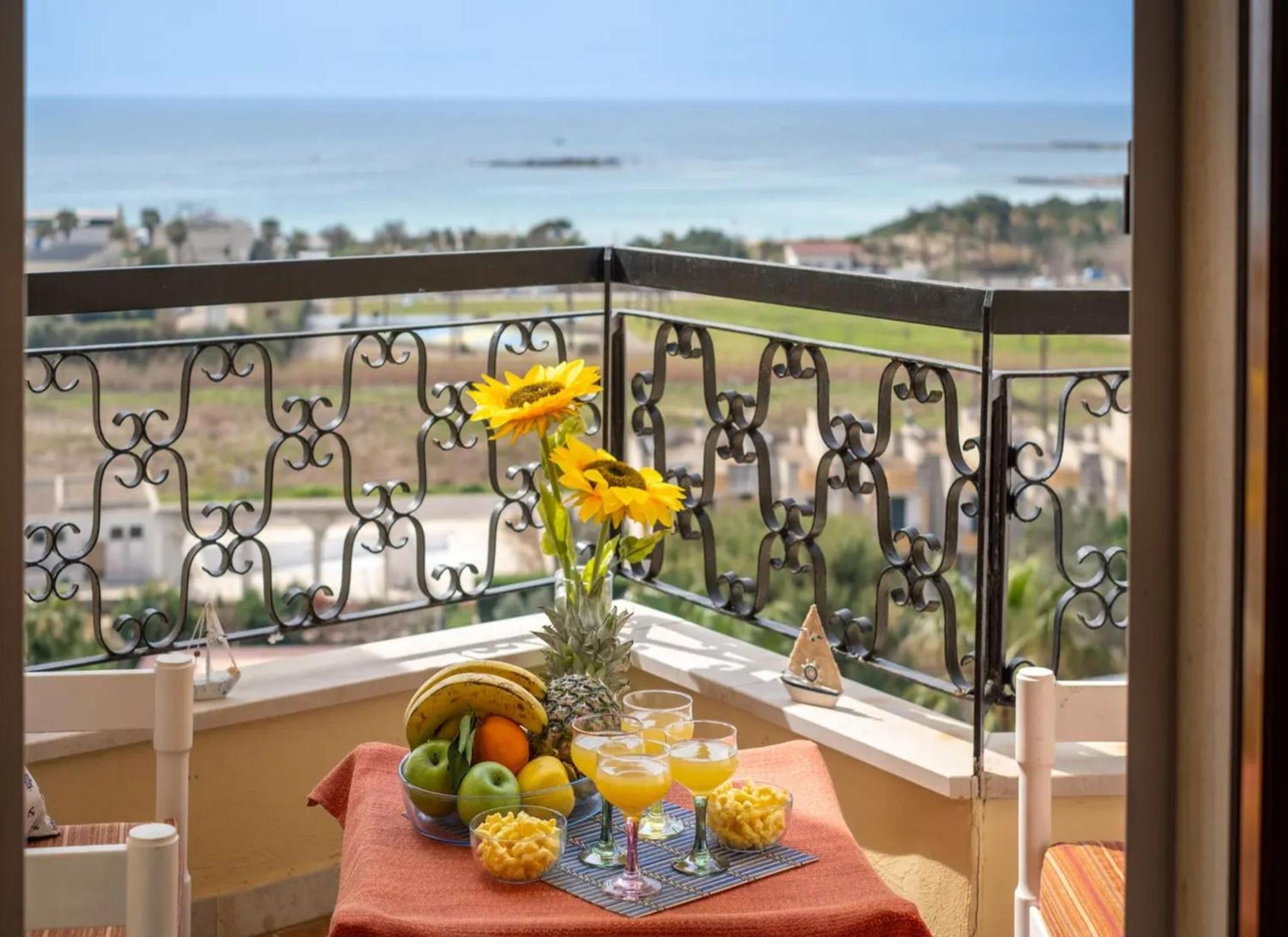 The Sea View Panoramic Villa Porto Cesareo Exteriör bild